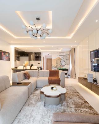 2 Bedroom with Top Notch Amenities, Available From Today, Lekki Phase 1, Lekki, Lagos, Flat / Apartment Short Let