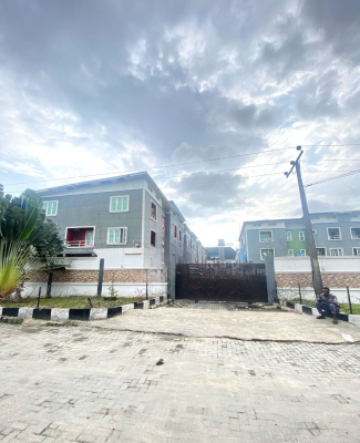 Spacious Studio Apartment in a Secure Estate, Chevron, Lekki, Lagos, Flat / Apartment for Sale