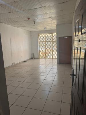 Office/shop Space, Gwarinpa, Abuja, Plaza / Complex / Mall for Rent