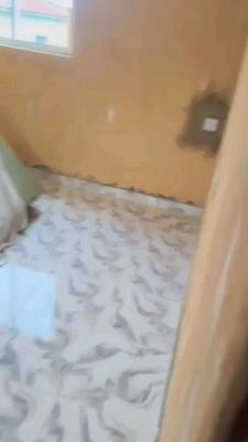 Standard and Spacious Mini Flat, Adekunle, Adekunle, Yaba, Lagos, Mini Flat (room and Parlour) for Rent
