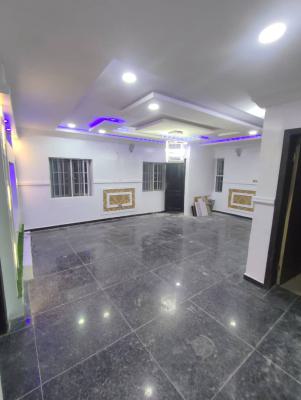 2 Bedroom Flat *. Comes with a Large Parlour Parlour, Ajah, Lagos, Flat / Apartment for Rent