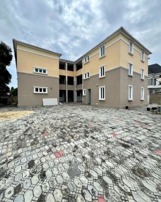 Neatly Built 3 Bedroom Apartment, Agungi, Lekki, Lagos, Flat / Apartment for Sale