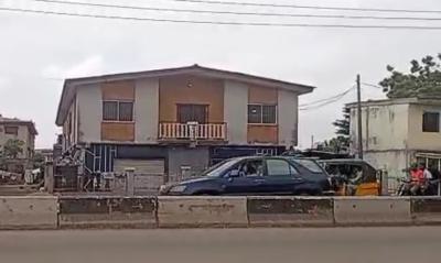 Commercial Building Abule Egba, Ekoro  Road Abule Egba, Abule Egba, Agege, Lagos, Plaza / Complex / Mall for Sale