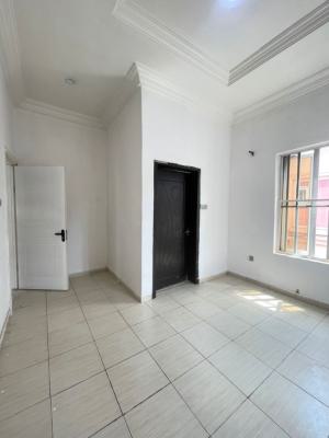 Exquisite Single Room Shared Apartment, Bera Estate Chevron, Lekki Phase 2, Lekki, Lagos, Flat / Apartment for Rent
