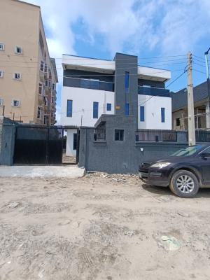 Newly Built and Very Spacious 2 Bedroom, New Road, Lekki, Lagos, Flat / Apartment for Rent