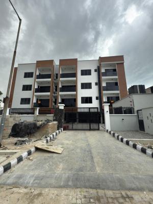 Excellent 2 Bedroom Apartment Within a Serene Environment, Lekki Phase 1, Lekki, Lagos, Flat / Apartment for Sale