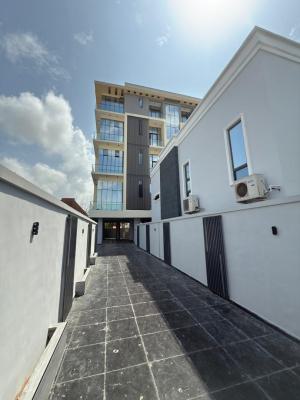 Aesthetically Pleasing 3 Bedroom Apartment with a Gym,pool, Lekki Phase 1, Lekki, Lagos, Flat / Apartment for Sale