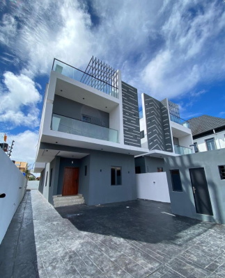 Captivating 5 Bedroom Detached Duplex with Pool in a Secure Estate, Ikota, Lekki, Lagos, Detached Duplex for Sale