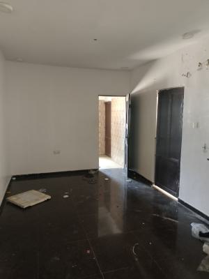 2 Bedroom Apartment Upstairs, Ologolo Lekki, Lekki, Lagos, Flat / Apartment for Rent