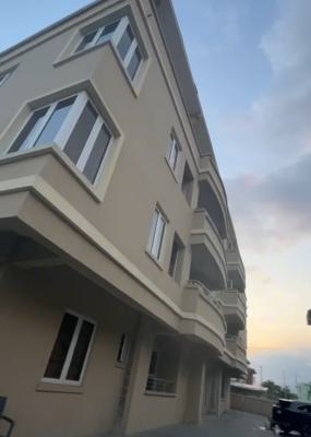 a Lovely Newly Built 3bedrooms Flat Apartment with a Maids Room, Lekki Phase 1, Lekki Phase 1, Lekki, Lagos, House for Rent