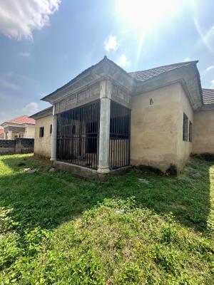 Excellent Spacious 3 Bedroom Bungalow with Bq, Light House Estate, Lugbe District, Abuja, Detached Bungalow for Sale