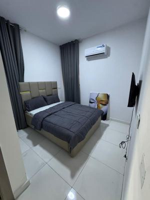 4 Bedroom Bungalow, Lekki Expressway, Lekki, Lagos, House for Sale