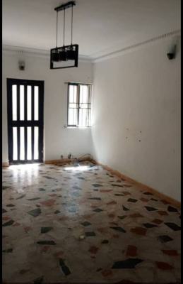 3 Bedroom Flat  Upstairs, Off New Road Lekki Lagos, Lekki, Lagos, Flat / Apartment for Rent