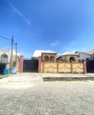 Lovely 4 Bedroom  Semi Detached Duplex in a Secure Estate, Lekki Phase 1, Lekki, Lagos, Semi-detached Duplex for Rent