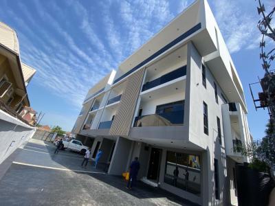 4 Bedroom Terrace with Bq, Lekki Phase 1, Lekki, Lagos, Terraced Duplex for Rent