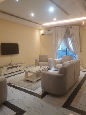 Service 3bedroom Flat, Gra Ikeja Lagos, Ikeja, Lagos, Flat / Apartment for Rent