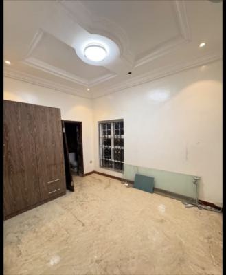 Newly Renovated 3 Bedroom Flat, Ikate, Lekki, Lagos, Flat / Apartment for Rent