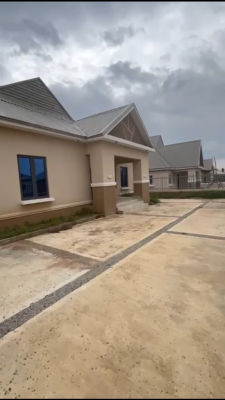 Three Bedroom Fully Detached Bungalow, Lugbe, Nigeria M., Lugbe District, Abuja, Detached Bungalow for Rent