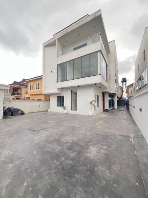 5 Bedroom Fully Detached with Remote Control Gate Lift, Lekki Phase 1, Lekki, Lagos, Detached Duplex for Sale