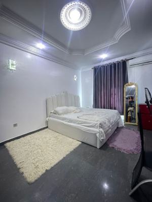 Luxury Masters Bedroom with Shared Kitchen Downstairs, Agungi, Lekki, Lagos, Flat / Apartment for Rent