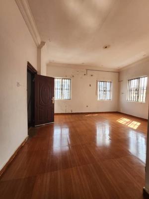 Beautiful Massive Master Bedroom (shared Apt ), Southern View Estate Orchid Road Lekki, Lekki, Lagos, Self Contain (single Rooms) for Rent