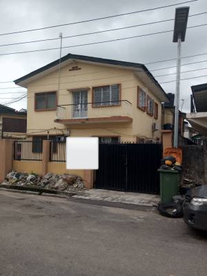 Nice Block of 4 Flats, Ogunlana, Surulere, Lagos, Block of Flats for Sale