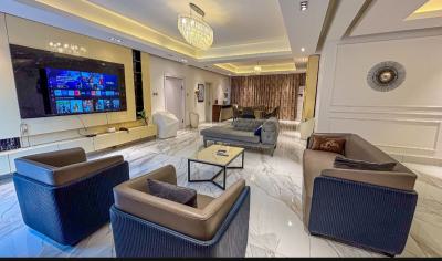 Luxurious 3bedroom Apartment with Swimming Pool, Mcdonalds, Ikoyi, Lagos, Flat / Apartment Short Let