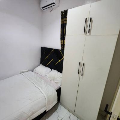 Furnished Room in a Shared Apartment Downstairs, Lekki County Homes, Ikota, Lekki, Lagos, Ikota, Lekki, Lagos, Flat / Apartment for Rent