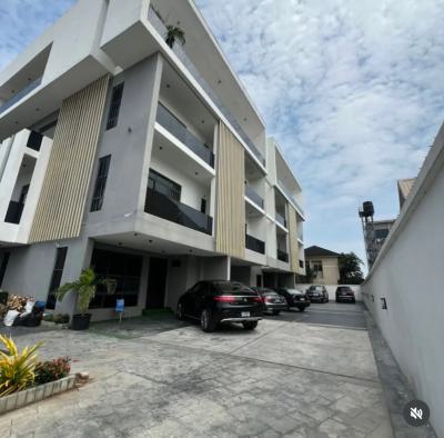 Furnished 3 Bedroom Penthouse + Elevator, Lekki Phase 1, Lekki Phase 1, Lekki, Lagos, Flat / Apartment for Sale