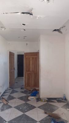 Spacious Miniflat Upstairs, 11 Abijade Street, Lawanson, Surulere, Lagos, Mini Flat (room and Parlour) for Rent