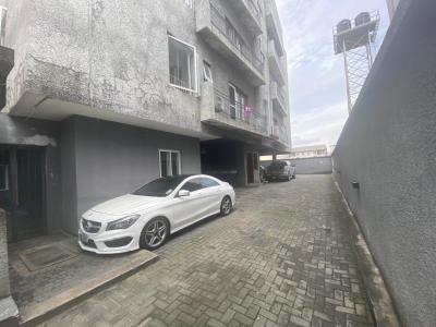 3 Bedrooms Flat with Bq, Victoria Island (vi), Lagos, Flat / Apartment for Sale