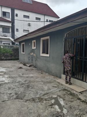 4 Bedroom Bungalow Alone in The Compound, Meadow View Estate, Ogombo, Ajah, Lagos, Detached Bungalow for Rent