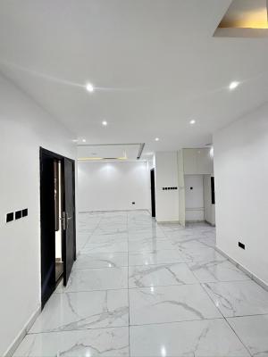 Newly Finished 2 Bedroom Apartment, Lekki Phase 1, Lekki, Lagos, Flat / Apartment for Sale