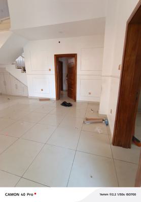 Single Room Shared Apartment in Chevron, Chevy View Estate, Lekki, Lagos, Self Contain (single Rooms) for Rent