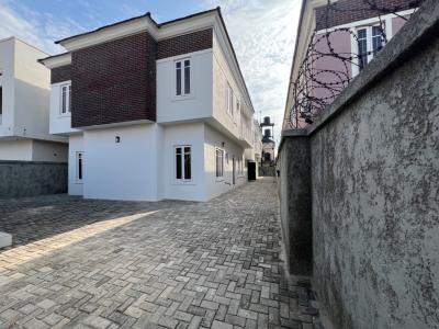 Spacious 2 Bedroom Apartment, Off Adewunmi Adebimpe Str, Lekki Phase 1, Lekki, Lagos, Flat / Apartment for Rent