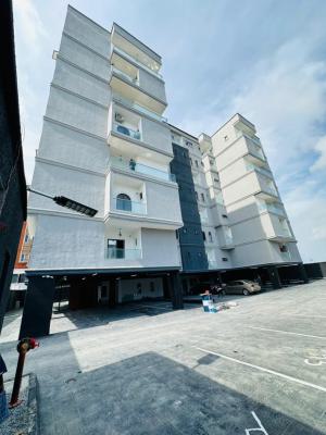 Beautifully Built 2 Bedroom Maisonette with Elevator, Pool & Gym, Lekki Phase 1, Lekki, Lagos, Flat / Apartment for Rent