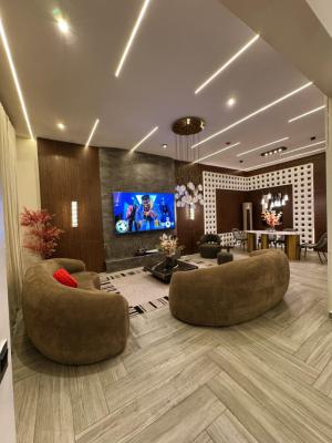 Exquisite 4 Bedroom Apartment, Lekki Phase 1, Lekki, Lagos, Flat / Apartment Short Let