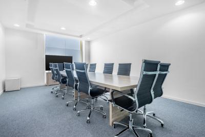 Open Plan Office Space for 10 Persons in Regus Lennox, Block 10, Plot 2 & 3 Admiralty Way, Lekki Phase 1, Lekki, Lagos, Office Space for Rent