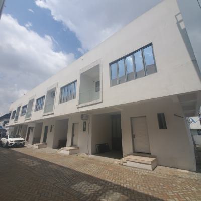 Beautiful 3 Bedroom Terrace Duplex Within a Secured Estate, Chevron, Lekki, Lagos, House for Sale
