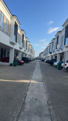 1 Bedroom Studio Apartment, Royal Pine Estate, Orchid, Lekki, Lagos, Self Contain (single Rooms) for Rent