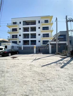 Tastefully Furnished One Bedroom Apartment with Elevator, Lekki Phase 1, Lekki, Lagos, Flat / Apartment for Rent