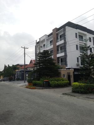 Lovely Serviced 3 Bedroom Apartment in a Cool Environment, Lekki Phase 1, Lekki, Lagos, Flat / Apartment for Sale