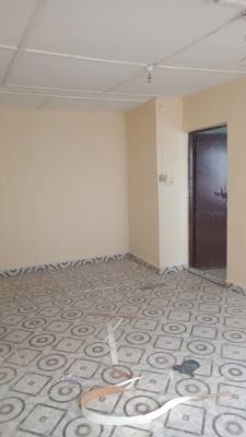 Newly and Tastefully Renovated 3 Bedroom Flat  with Modern Facilities, Surulere, Surulere, Lagos, Flat / Apartment for Rent