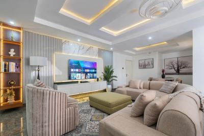 Waterfront 4 Bedroom Apartment with Top Notch Amenities Available., Lekki Phase 1, Lekki, Lagos, House Short Let