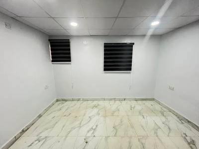 Fully Furnished Work Station, House 54,21 Road Off 2nd Avenue Gwarinpa, Gwarinpa, Abuja, Office Space Short Let