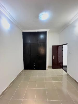 : 2 Bedroom Apartment (second Floor) in a Secure Gated Estate., Oniru, Victoria Island (vi), Lagos, Flat / Apartment for Rent