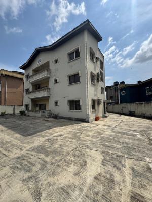 6 Units of Spacious 3 Bedroom Apartment in a Well Secured Neighborhood, Prime Real Estate Investment, Can Be Renovated Or Used As Commercial, Surulere, Lagos, Block of Flats for Sale