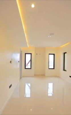 Luxury 3bedroom En-suite Flat +fitted Kitchen, Jahi, Abuja, Block of Flats for Sale