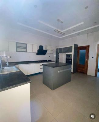 Beautiful Room in a Shared Apartment, Osapa, Lekki, Lagos, Flat / Apartment for Rent