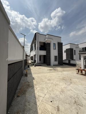 Prestige 5-bedroom Haven, Kolapo Ishola Gra, Akobo, Ibadan, Oyo, Detached Duplex for Sale